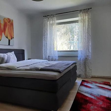 Ferienhaus Im Gruenen/Monteurzimmer オラニエンブルク エクステリア 写真