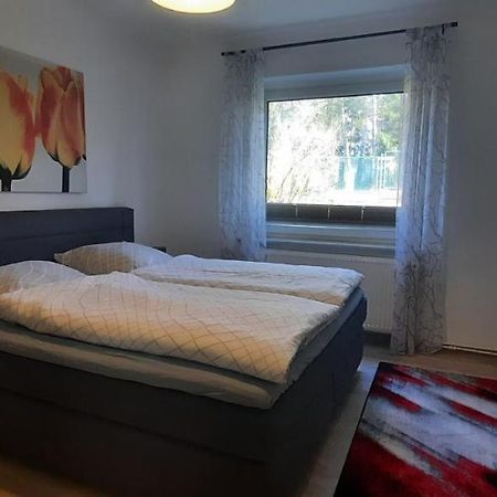 Ferienhaus Im Gruenen/Monteurzimmer オラニエンブルク エクステリア 写真