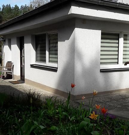 Ferienhaus Im Gruenen/Monteurzimmer オラニエンブルク エクステリア 写真